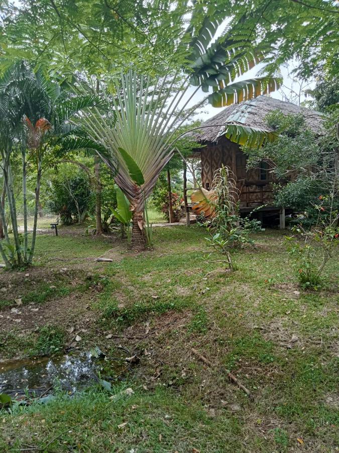 Ban Ban Bangalow Koh Jum Buitenkant foto