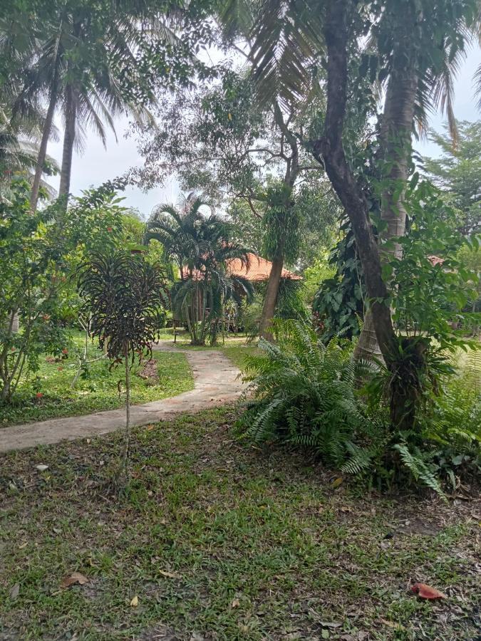 Ban Ban Bangalow Koh Jum Buitenkant foto