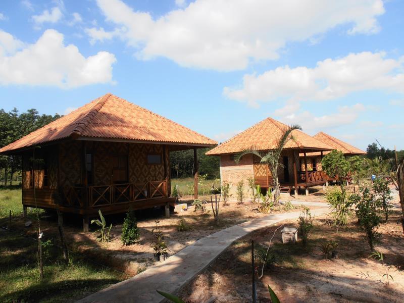 Ban Ban Bangalow Koh Jum Buitenkant foto