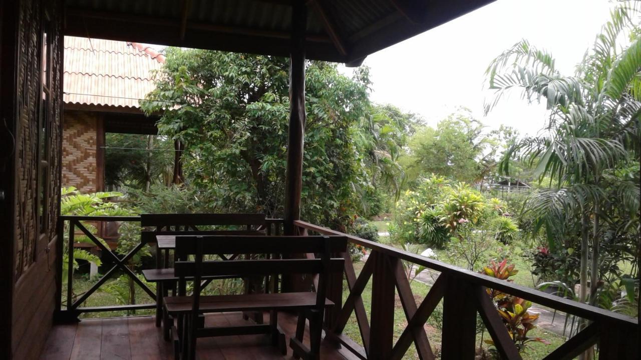 Ban Ban Bangalow Koh Jum Buitenkant foto